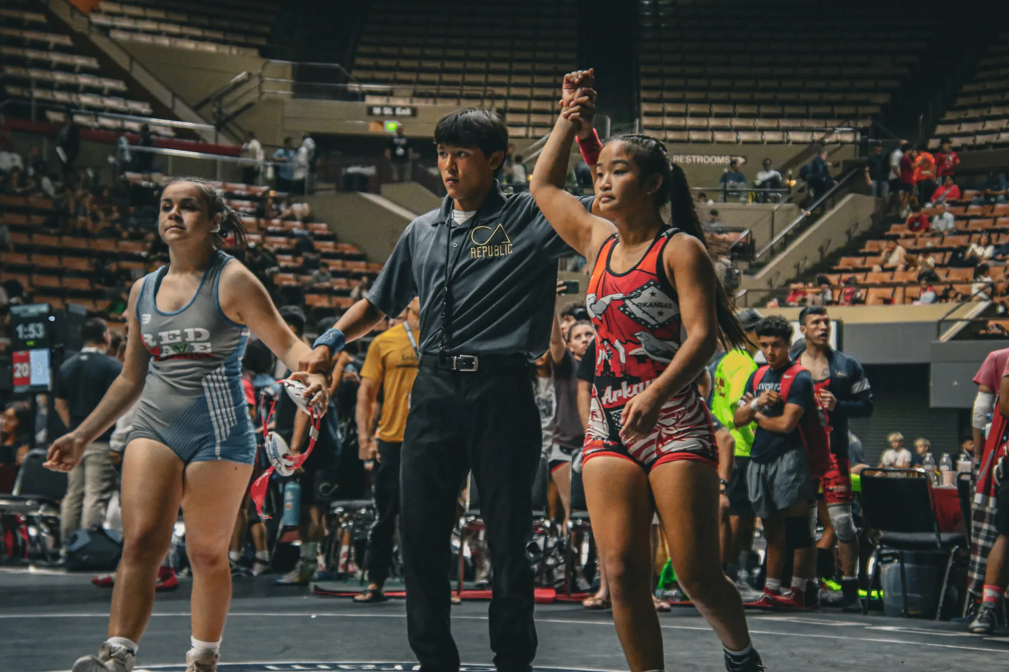 Wrestling — frame 37 of 235
