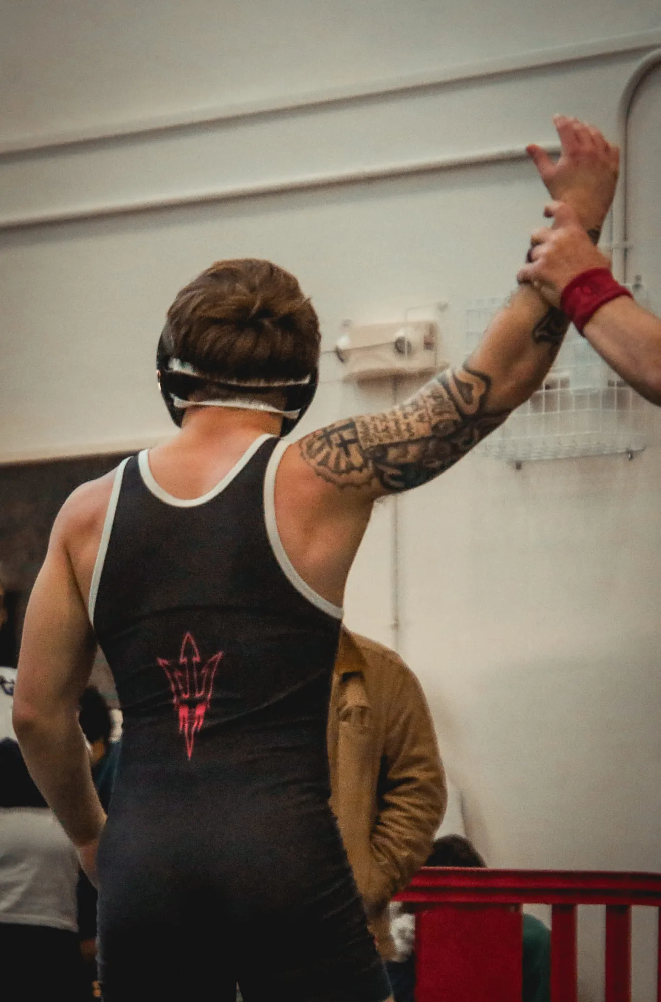 Wrestling — frame 47 of 235