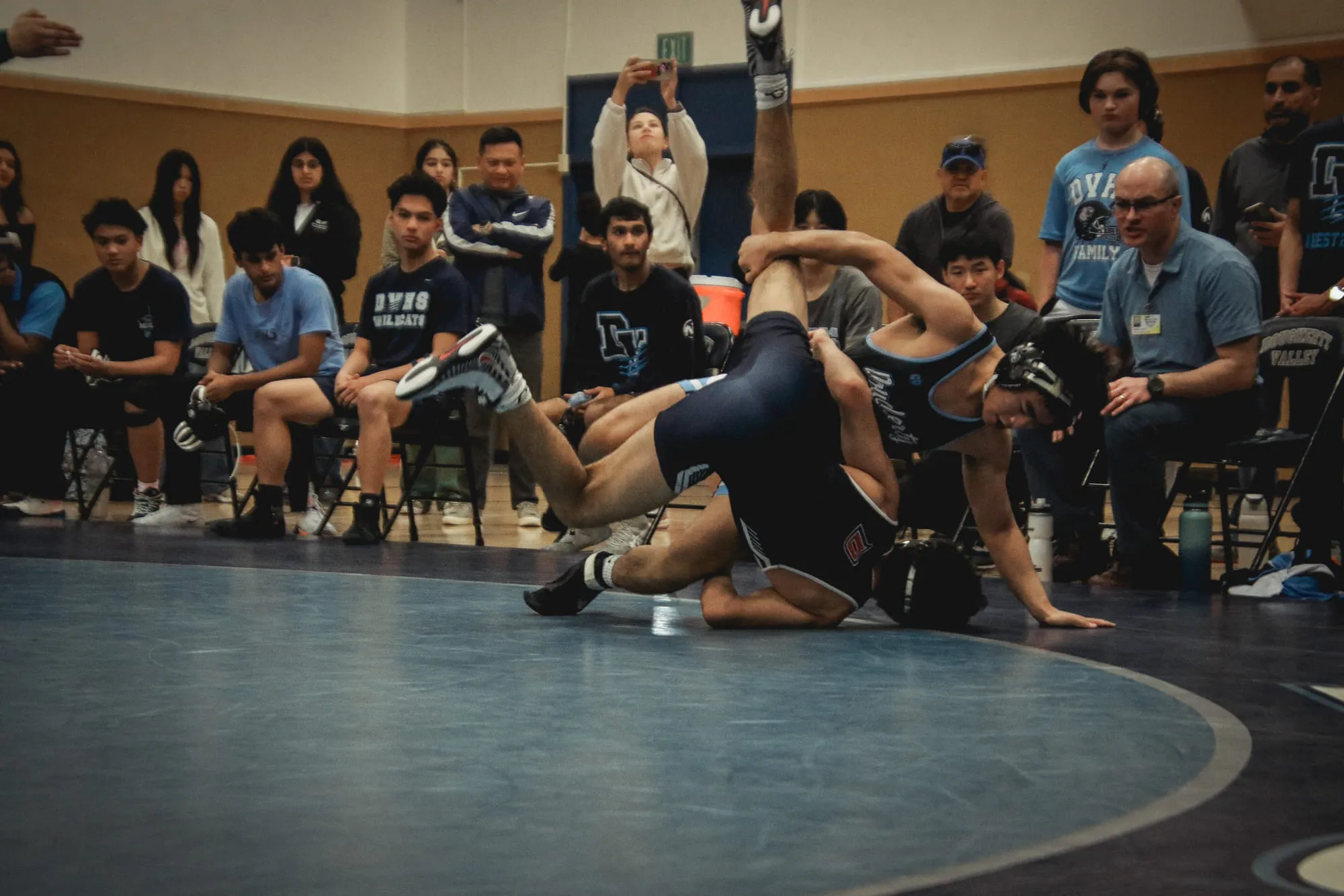 Wrestling — frame 121 of 235