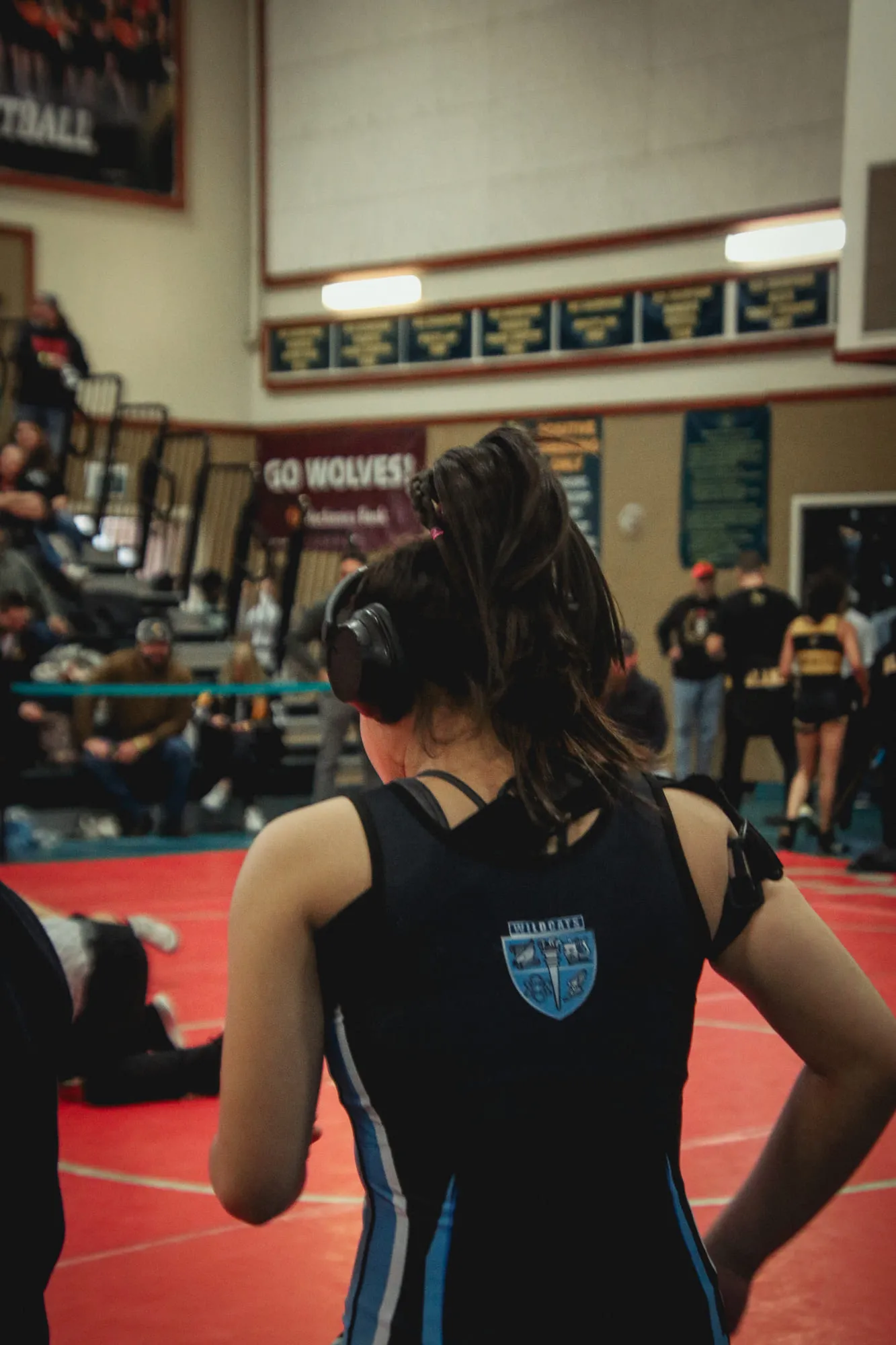 Wrestling — frame 127 of 235