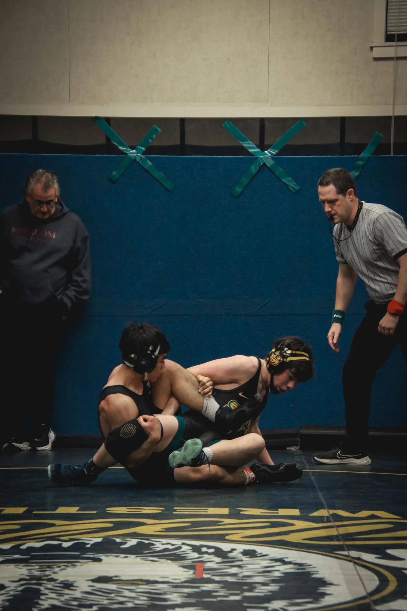 Wrestling — frame 184 of 235